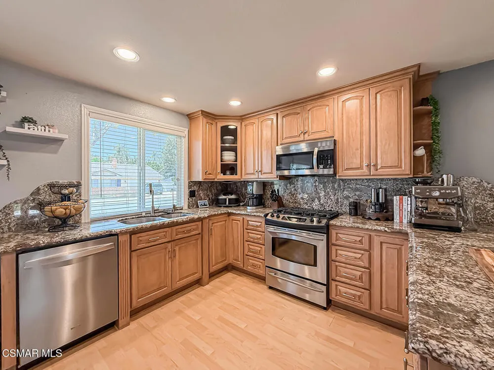 3360 Dalhart Avenue Simi Valley, CA 93063