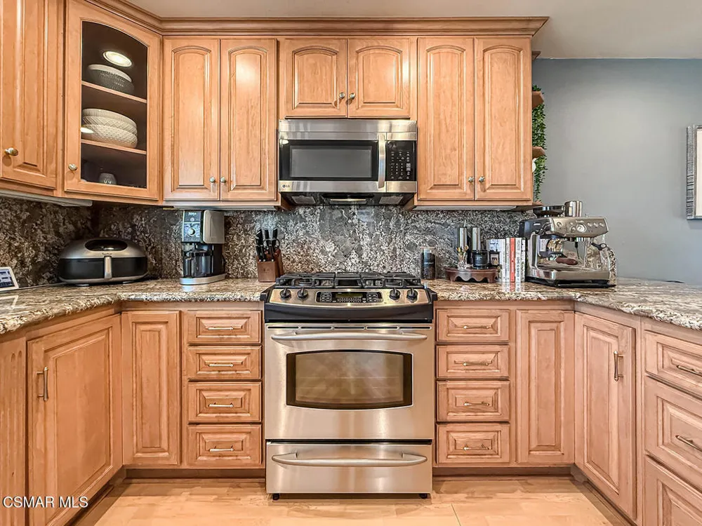 3360 Dalhart Avenue Simi Valley, CA 93063