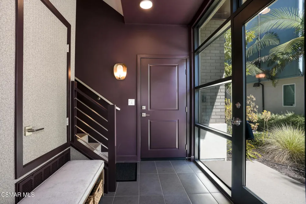 1290 E Thompson Boulevard #105 Ventura, CA 93001