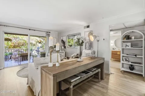 255 Sequoia Court #14