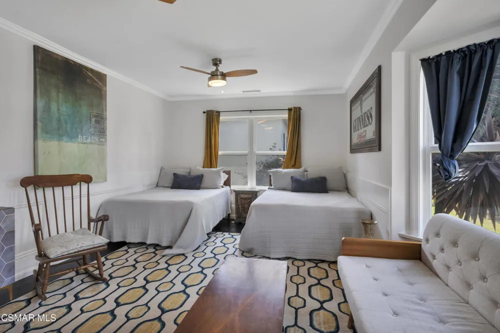 3870 Clark Avenue Long Beach, CA 90808