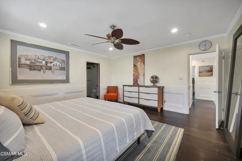 3870 Clark Avenue Long Beach, CA 90808