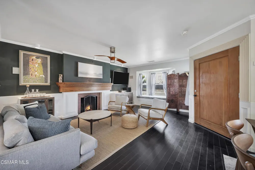 3870 Clark Avenue Long Beach, CA 90808