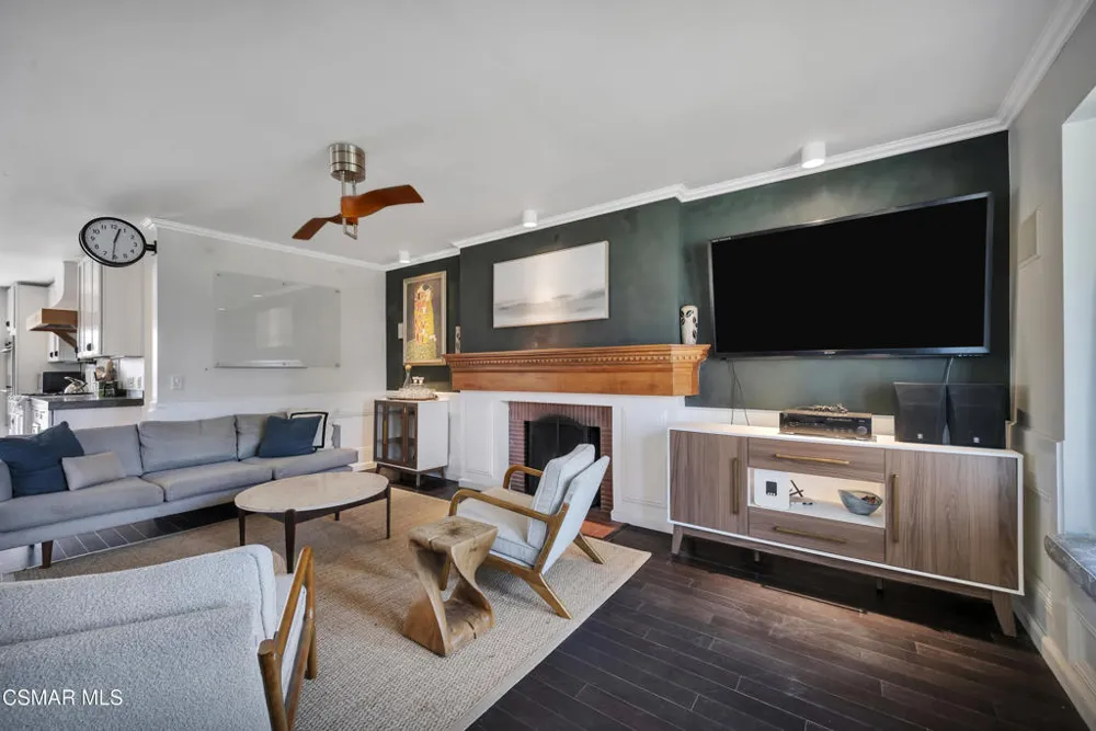 3870 Clark Avenue Long Beach, CA 90808