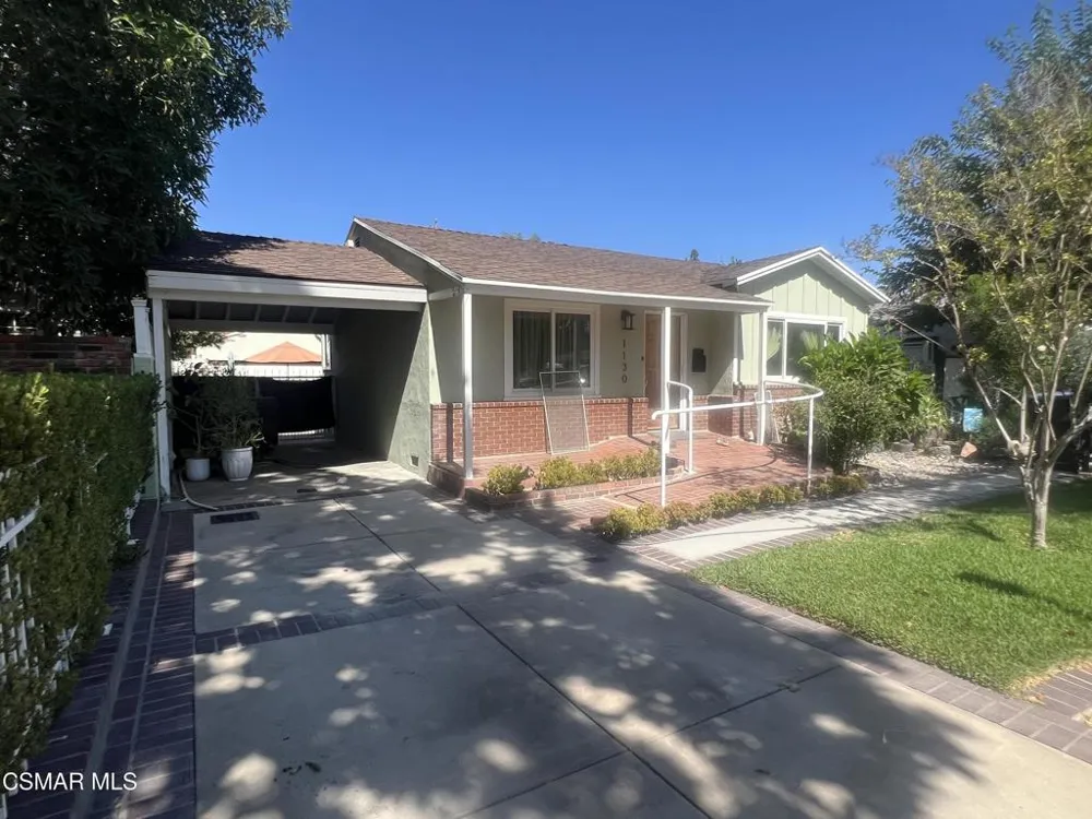 1130 Maple Street Burbank, CA 91505
