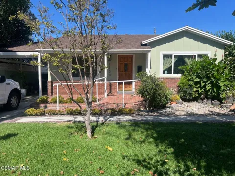 1130 Maple Street