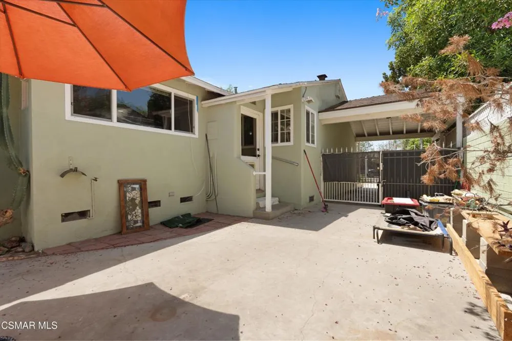 1130 Maple Street Burbank, CA 91505