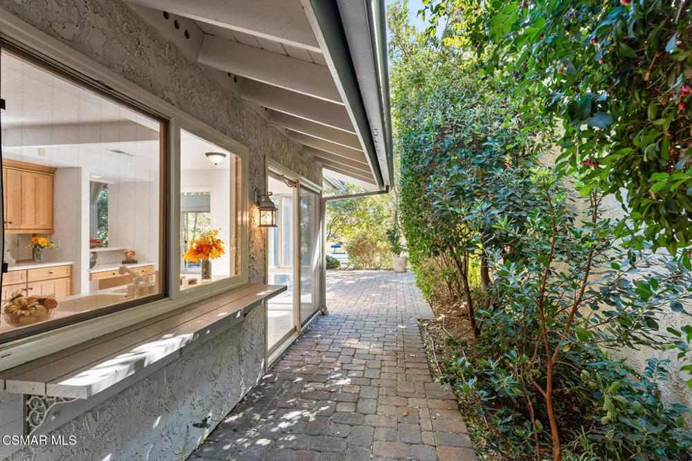 3830 Mainsail Circle Westlake Village, CA 91361