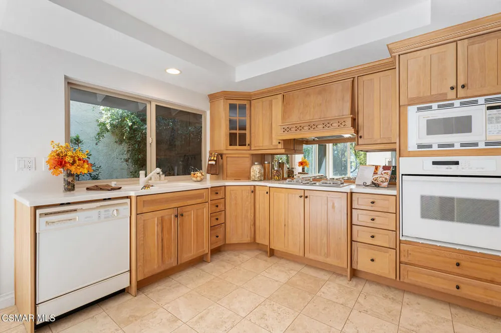 3830 Mainsail Circle Westlake Village, CA 91361