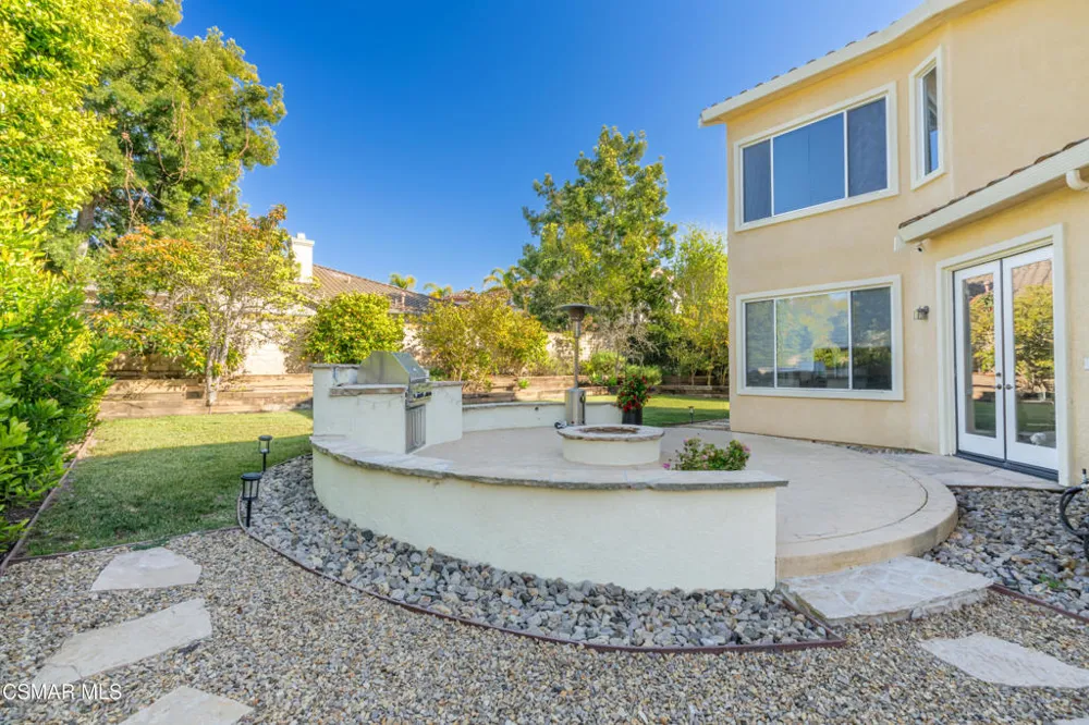5314 Via Dolores Newbury Park, CA 91320