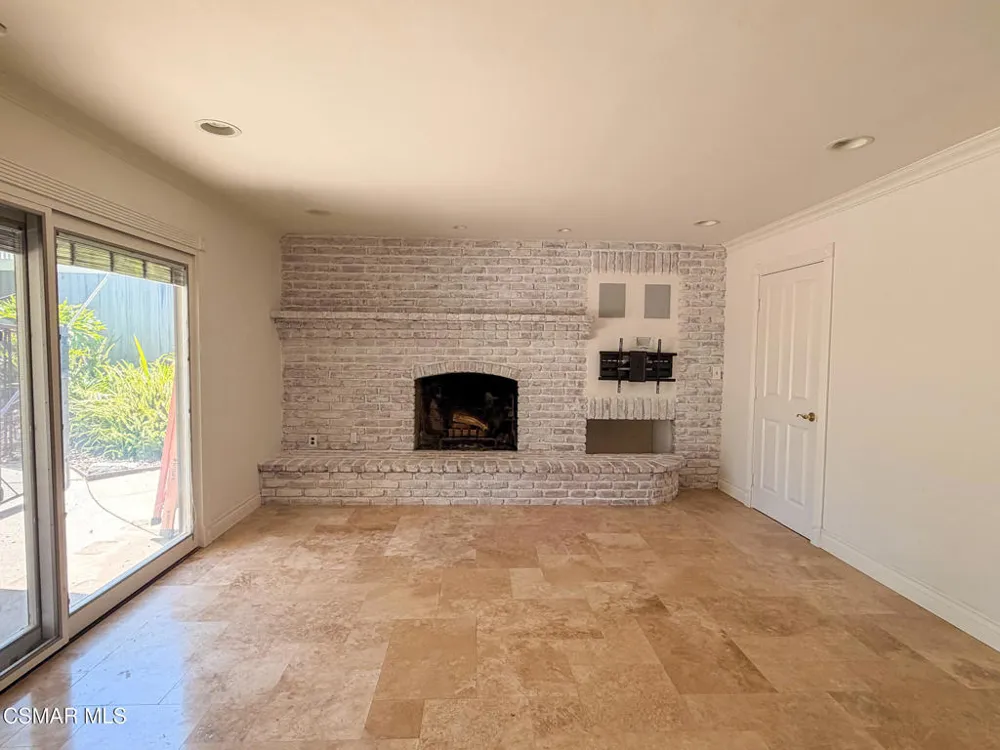 2344 Highgate Road Westlake Village, CA 91361