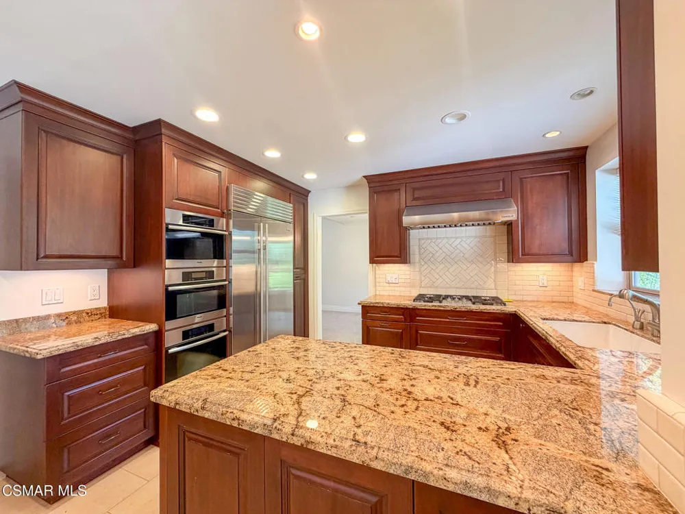 2344 Highgate Road Westlake Village, CA 91361