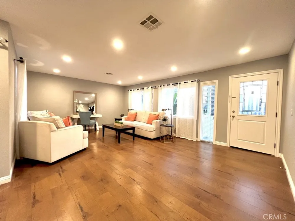 6628 Golden West Arcadia, CA 91007