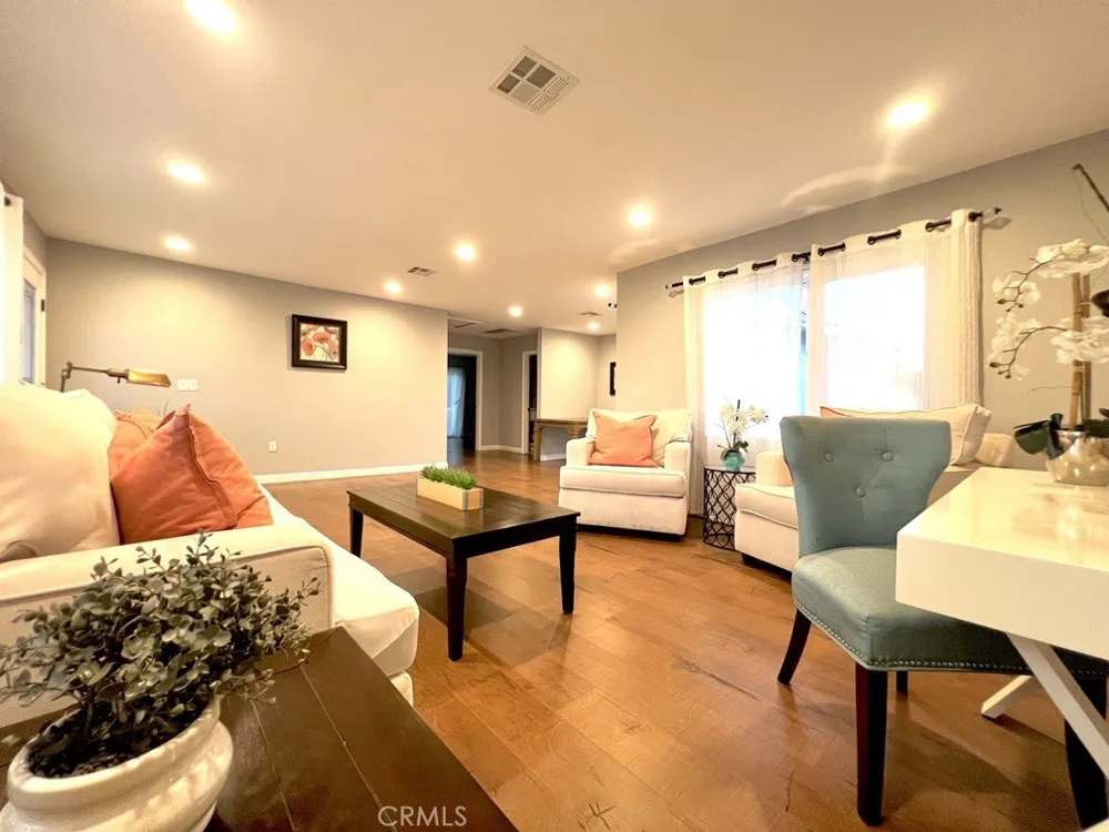 6628 Golden West Arcadia, CA 91007