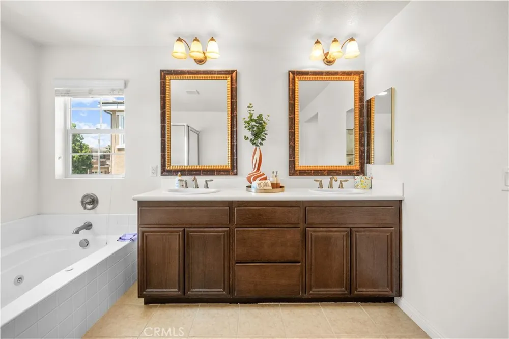 1618 Park Vista Way West Covina, CA 91791