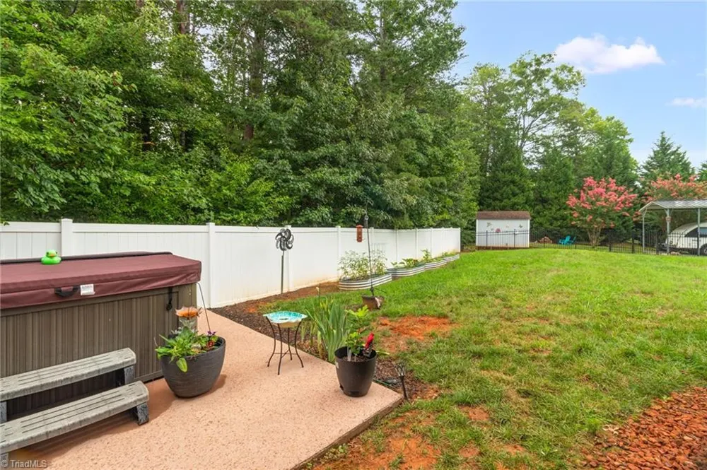 111 Tree Top Lane Stokesdale, NC 27357