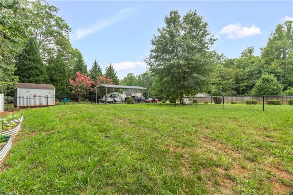111 Tree Top Lane Stokesdale, NC 27357