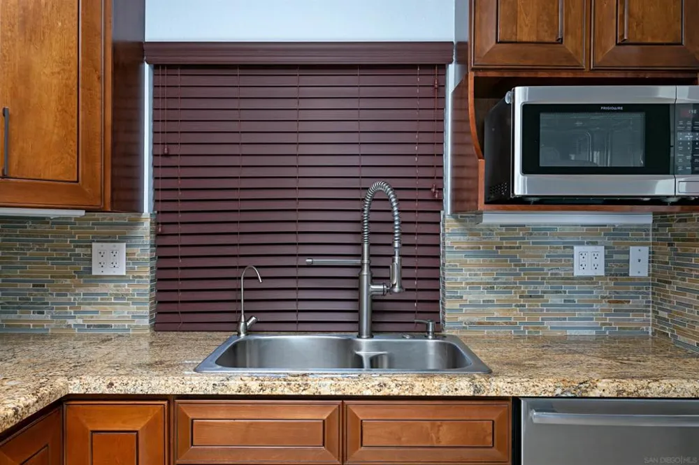 6783 Heath Ct Carlsbad, CA 92011