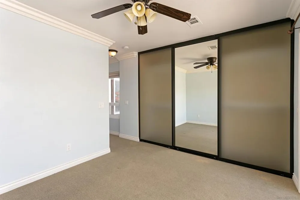 6783 Heath Ct Carlsbad, CA 92011