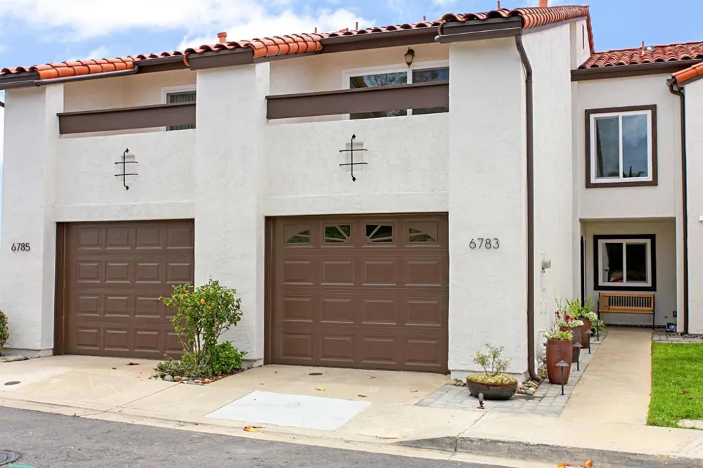 6783 Heath Ct Carlsbad, CA 92011