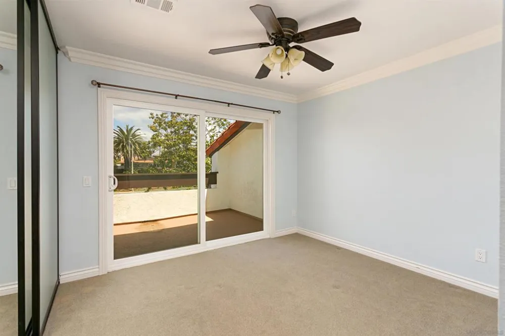 6783 Heath Ct Carlsbad, CA 92011