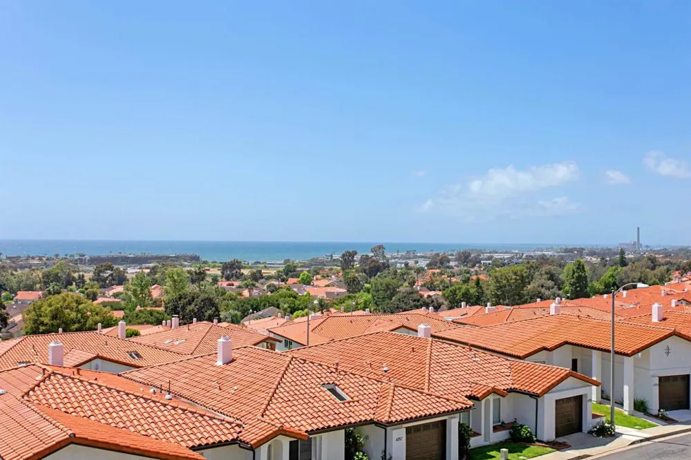 6783 Heath Ct Carlsbad, CA 92011