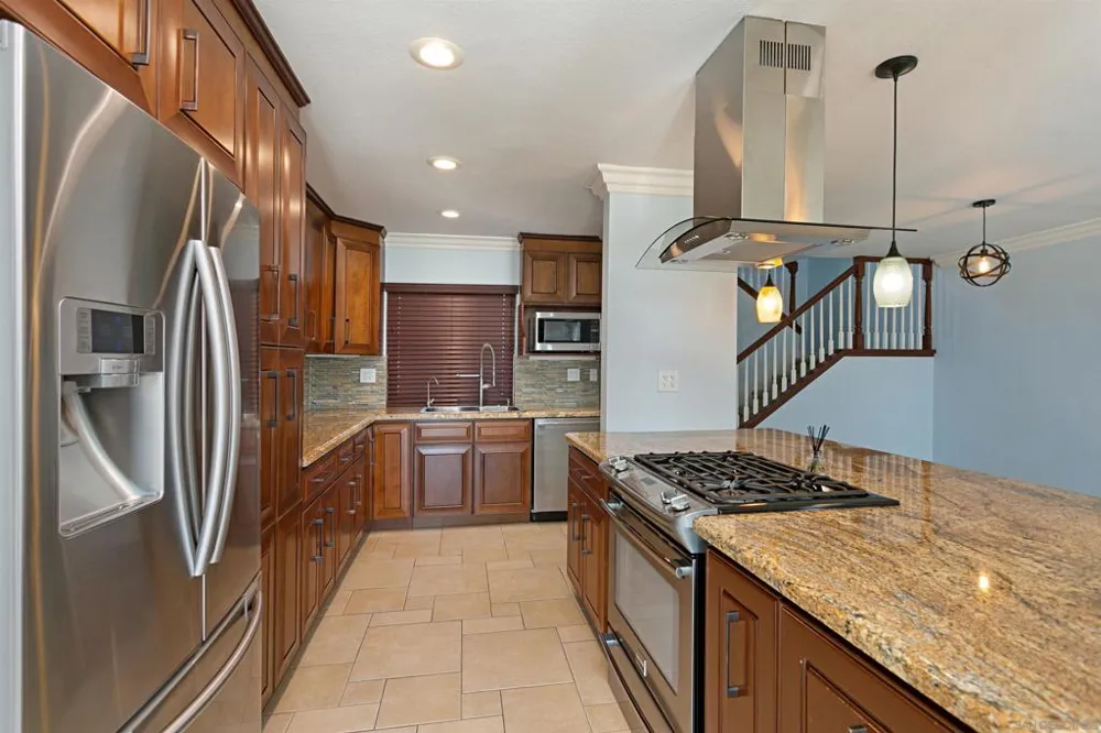 6783 Heath Ct Carlsbad, CA 92011