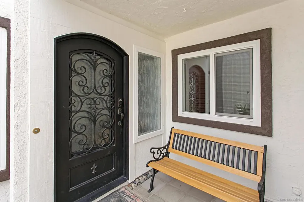 6783 Heath Ct Carlsbad, CA 92011