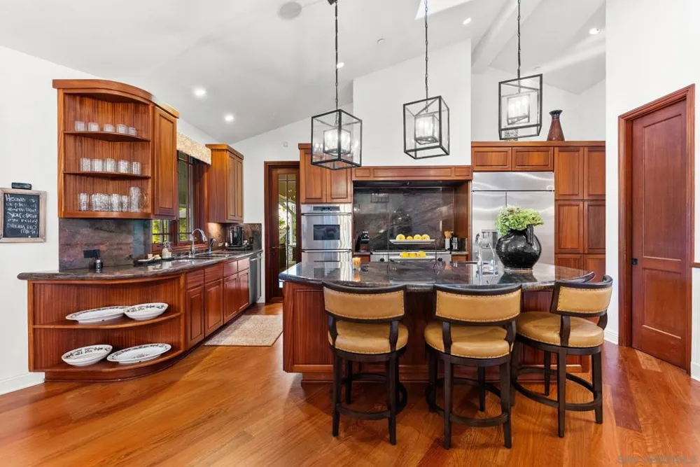 7030 Caminito De Conejos Rancho Santa Fe, CA 92067
