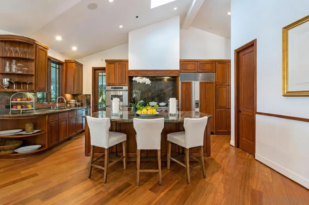 7030 Caminito De Conejos Rancho Santa Fe, CA 92067