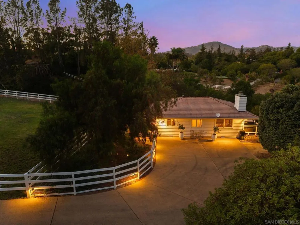 7030 Caminito De Conejos Rancho Santa Fe, CA 92067