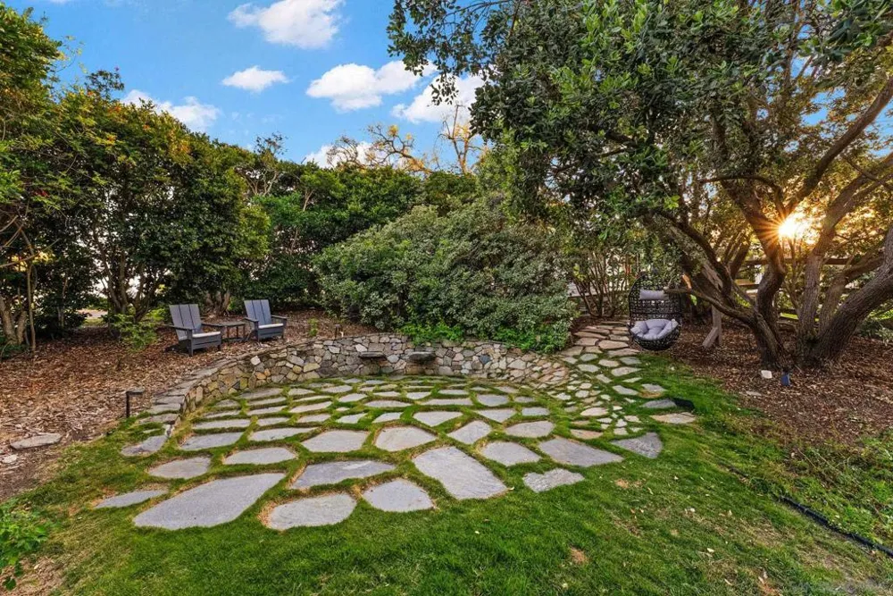 7030 Caminito De Conejos Rancho Santa Fe, CA 92067
