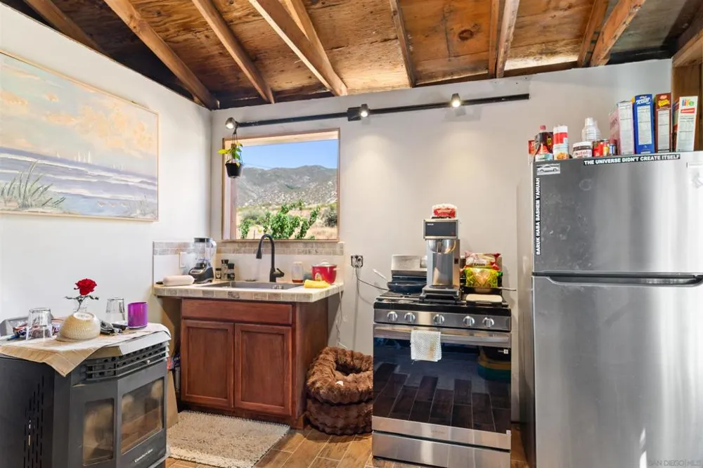 28391 Skyway Dr Ranchita, CA 92066