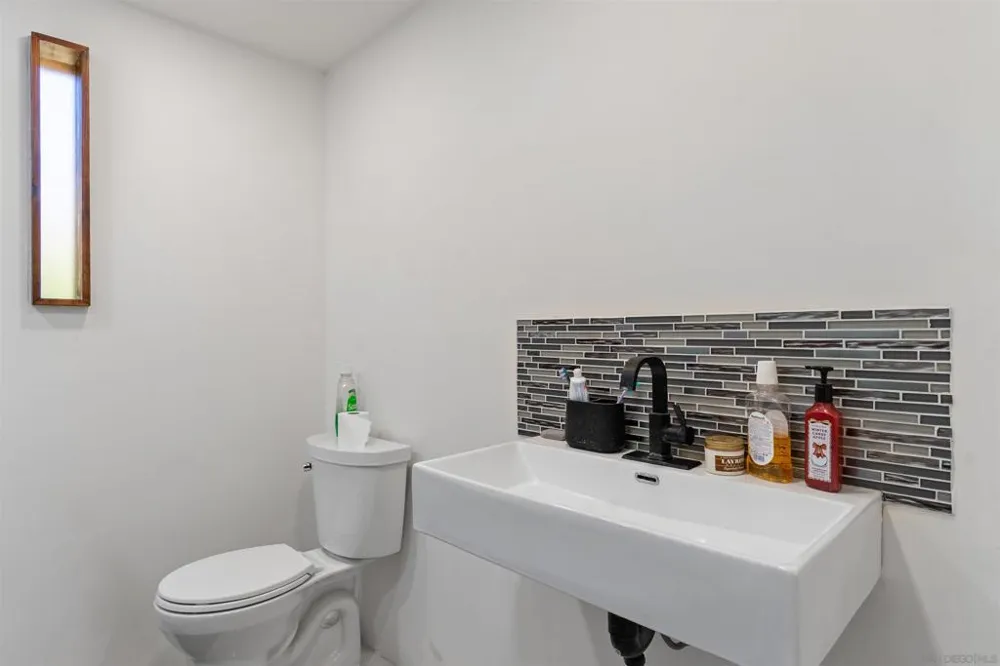 28391 Skyway Dr Ranchita, CA 92066