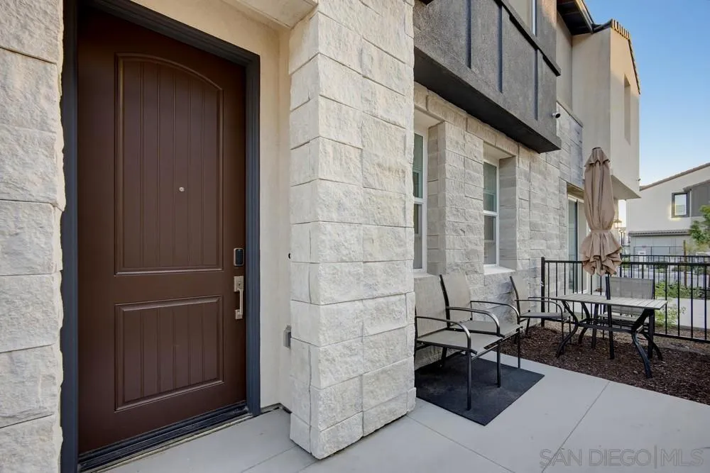 4239 S Gasly Paseo Ontario, CA 91762