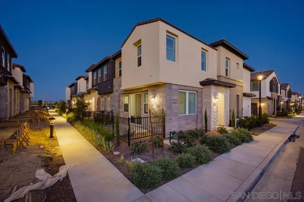 4239 S Gasly Paseo Ontario, CA 91762