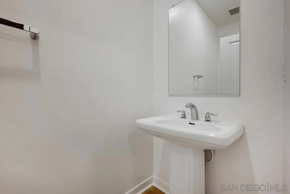 4239 S Gasly Paseo Ontario, CA 91762