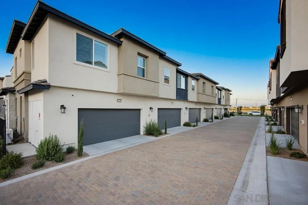 4239 S Gasly Paseo Ontario, CA 91762