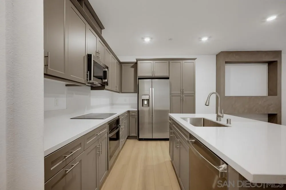 4239 S Gasly Paseo Ontario, CA 91762