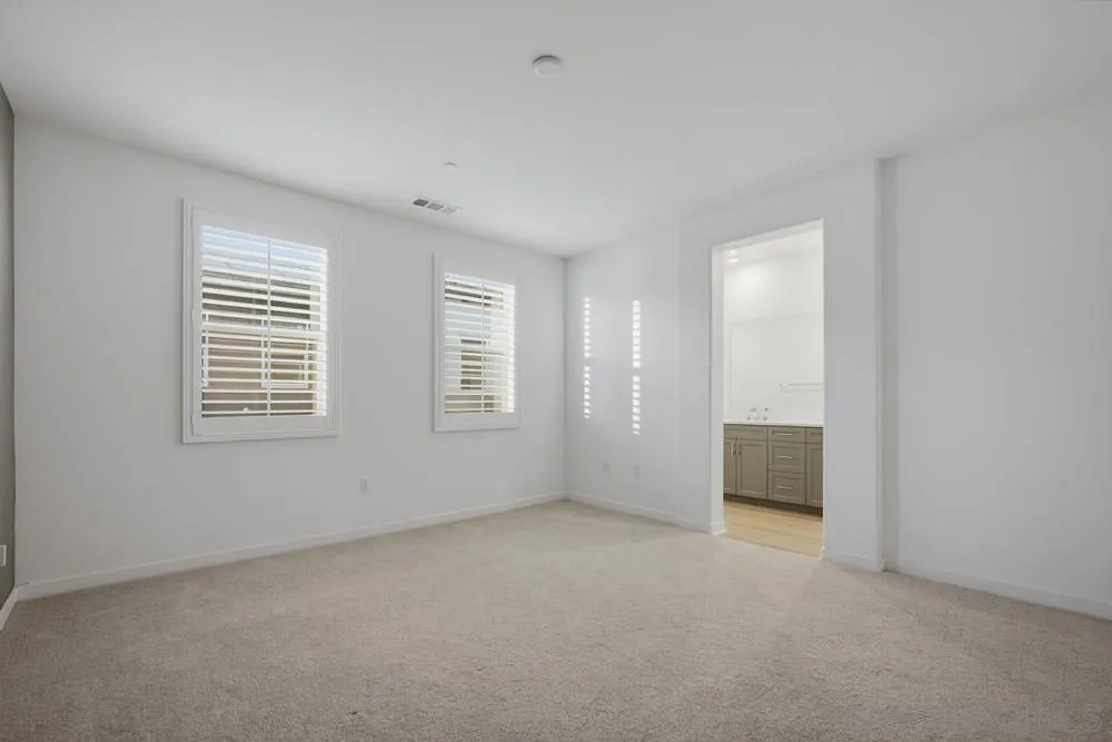 4239 S Gasly Paseo Ontario, CA 91762
