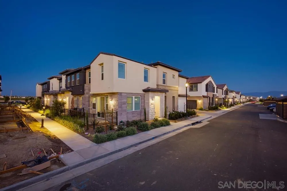 4239 S Gasly Paseo Ontario, CA 91762