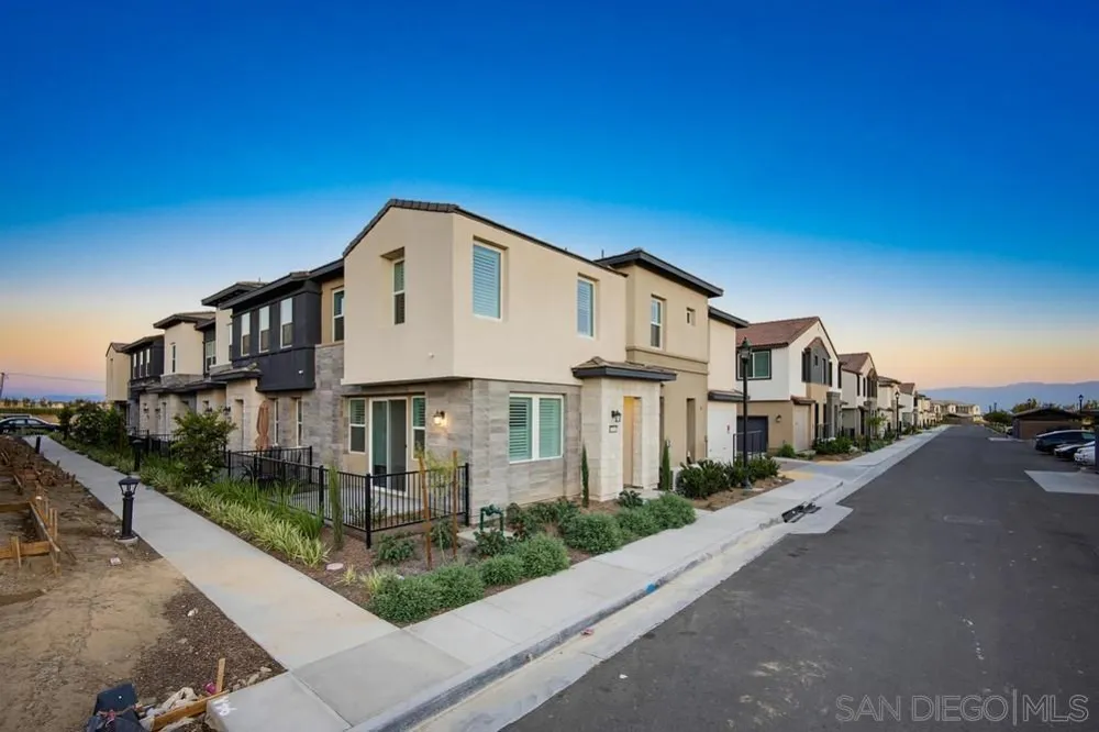 4239 S Gasly Paseo Ontario, CA 91762