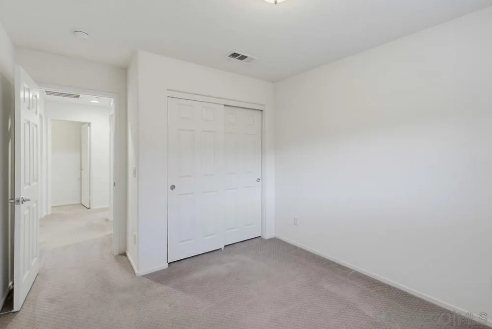 35309 Kinsky Way Fallbrook, CA 92028