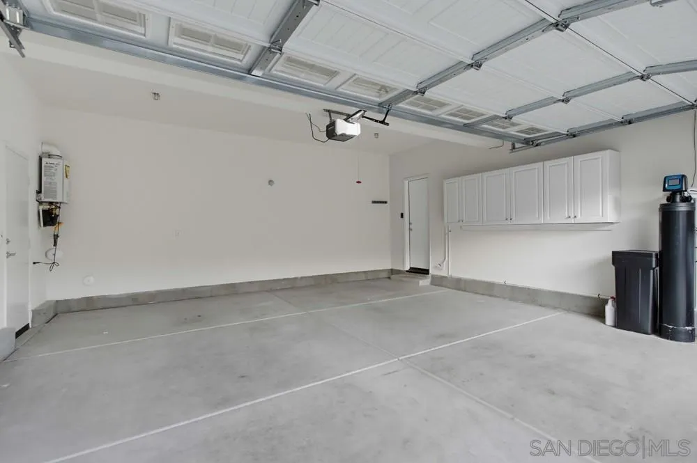 35309 Kinsky Way Fallbrook, CA 92028