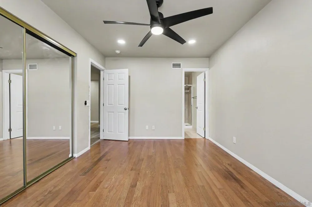 10964 Deering St San Diego, CA 92126