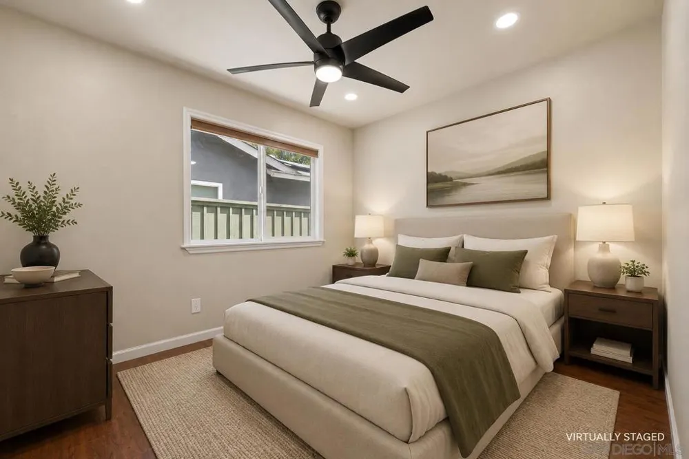 10964 Deering St San Diego, CA 92126
