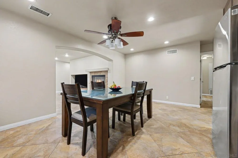 10964 Deering St San Diego, CA 92126