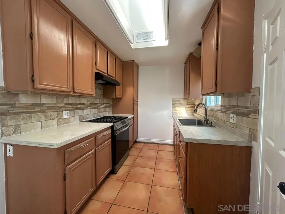743 Park Pl Escondido, CA 92025