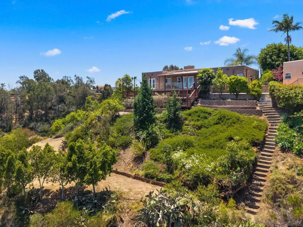 4391 Middlesex Drive San Diego, CA 92116