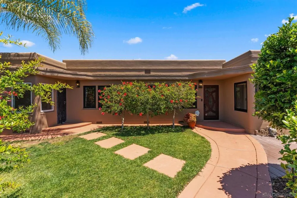 4391 Middlesex Drive San Diego, CA 92116